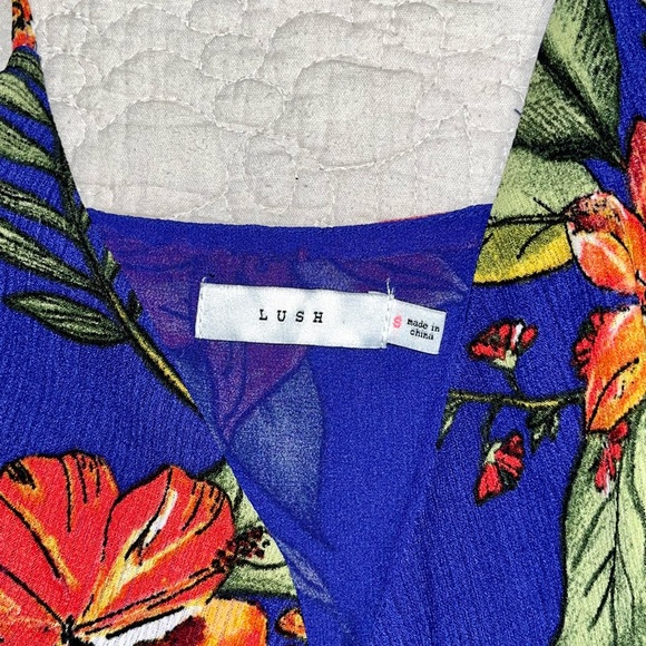 Women’s Lush Dress - Picture 6 of 9